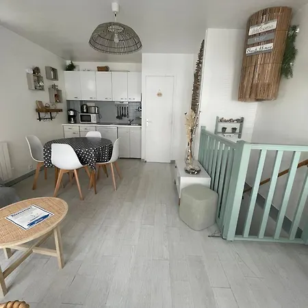 Souplex 50m Et Commerces * Houlgate