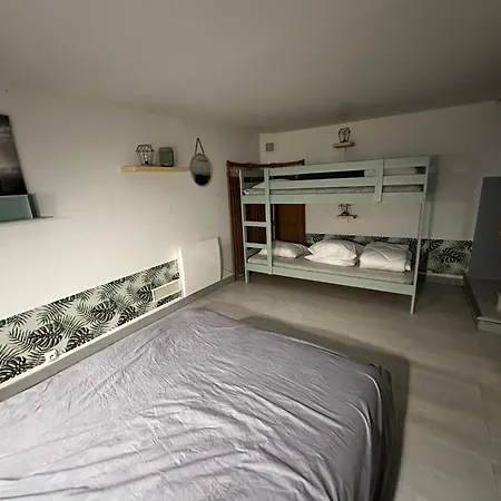 Souplex 50m Et Commerces Holiday home